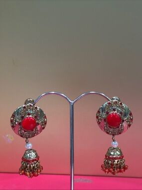Beautiful earings with translucent red stones